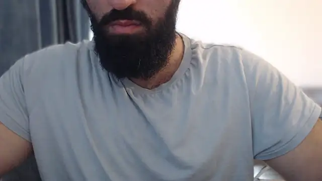 Snapshot of hugemachohandsome chatting on October 22, 11:58 am hugemachohandsome online show from October 22, 11:58 am