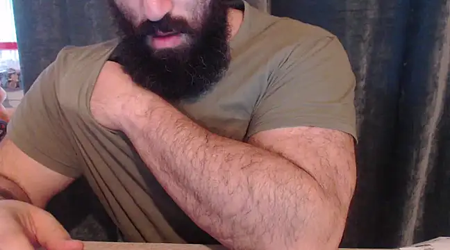 Snapshot of hugemachohandsome chatting on December 13, 8:21 am hugemachohandsome online show from December 13, 8:21 am