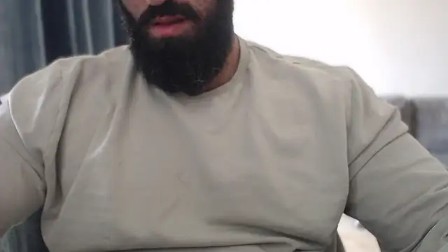 Snapshot of hugemachohandsome chatting on October 27, 11:56 am hugemachohandsome online show from October 27, 11:56 am