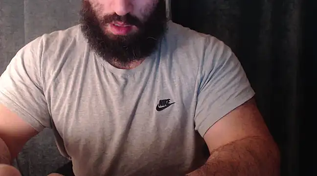 Snapshot of hugemachohandsome chatting on January 17, 11:55 pm hugemachohandsome online show from January 17, 11:55 pm