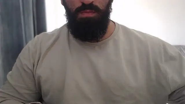 Snapshot of hugemachohandsome chatting on October 28, 12:07 pm hugemachohandsome online show from October 28, 12:07 pm