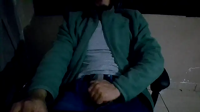 Snapshot of MachoScorpionCaralho chatting on September 12, 8:53 pm MachoScorpionCaralho online show from September 12, 8:53 pm