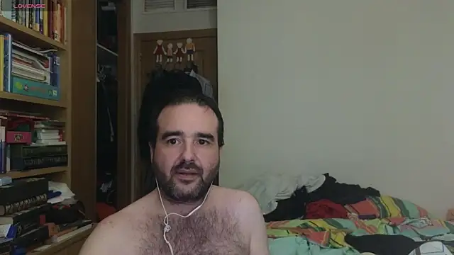 Snapshot of curiosillo83 chatting on September 28, 5:00 pm curiosillo83 online show from September 28, 5:00 pm