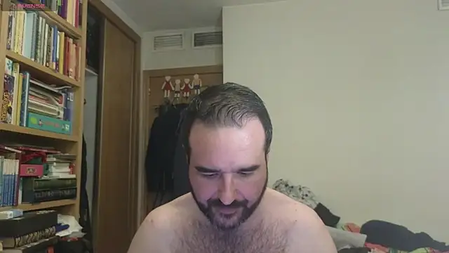 Snapshot of curiosillo83 chatting on September 25, 4:06 pm curiosillo83 online show from September 25, 4:06 pm