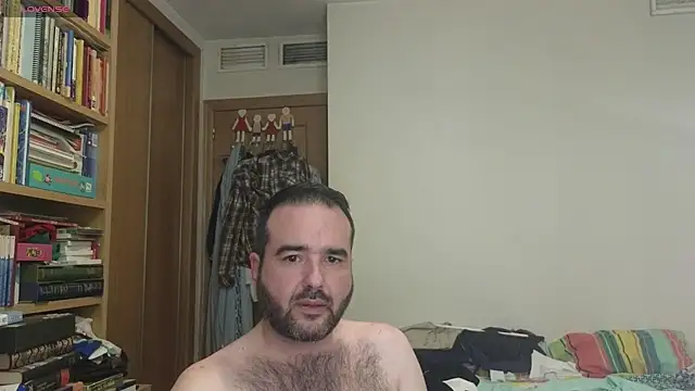 Snapshot of curiosillo83 chatting on October 5, 11:53 pm curiosillo83 online show from October 5, 11:53 pm