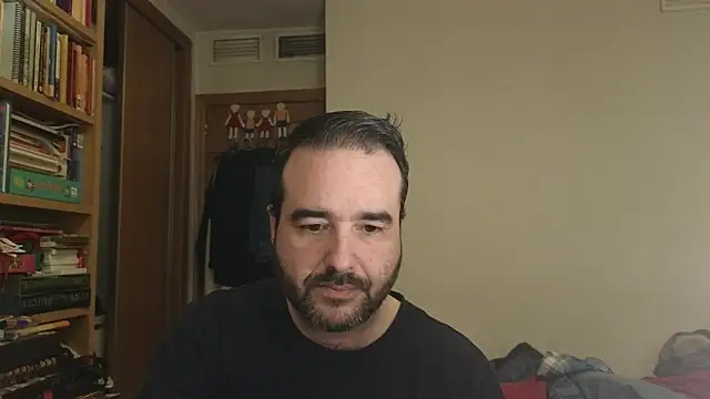 curiosillo83 online show from November 22, 4:39 pm