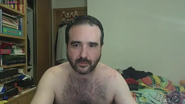 Snapshot of curiosillo83 chatting on October 1, 7:51 pm curiosillo83 online show from October 1, 7:51 pm