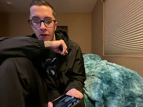 Bwcjoshbanks online show from January 29, 3:01 am
