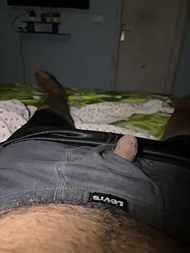 yourheroforfun online show from April 22, 7:18 pm