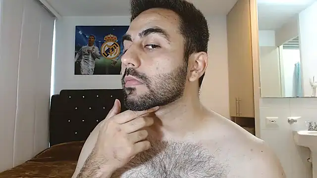 omarmohammedhot2 online show from December 22, 8:36 pm