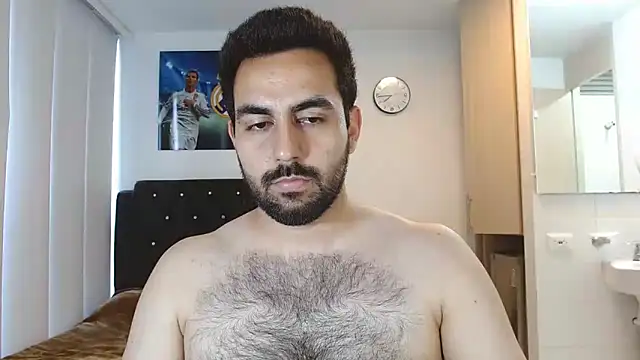 omarmohammedhot2 online show from January 28, 3:46 pm