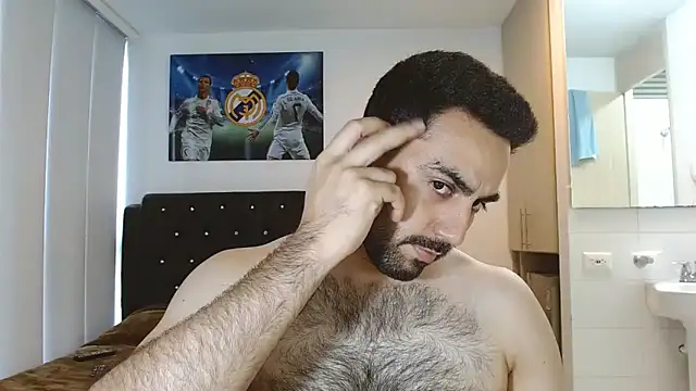 omarmohammedhot2 online show from February 4, 2:32 pm