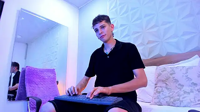 Jasson smit online show from October 17, 1:20 am