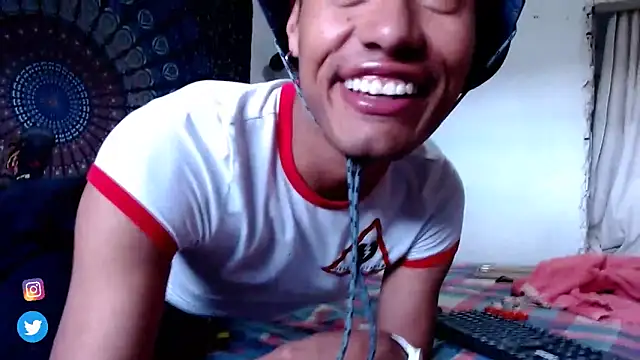 Tylerfordxxx online show from October 15, 9:11 pm