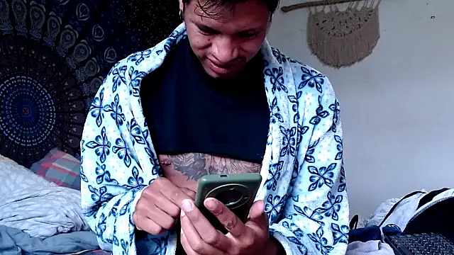 Tylerfordxxx online show from October 21, 8:45 pm