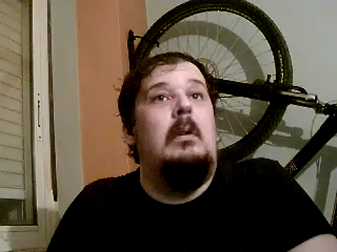 Snapshot of porkorossy chatting on January 1, 12:11 am porkorossy online show from January 1, 12:11 am