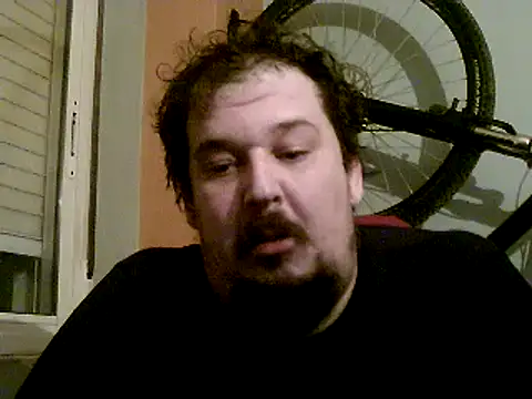 Snapshot of porkorossy chatting on December 26, 12:57 am porkorossy online show from December 26, 12:57 am