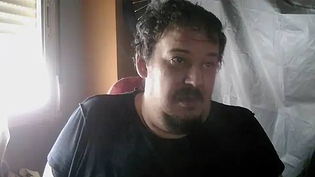 Snapshot of porkorossy chatting on October 3, 3:50 pm porkorossy online show from October 3, 3:50 pm