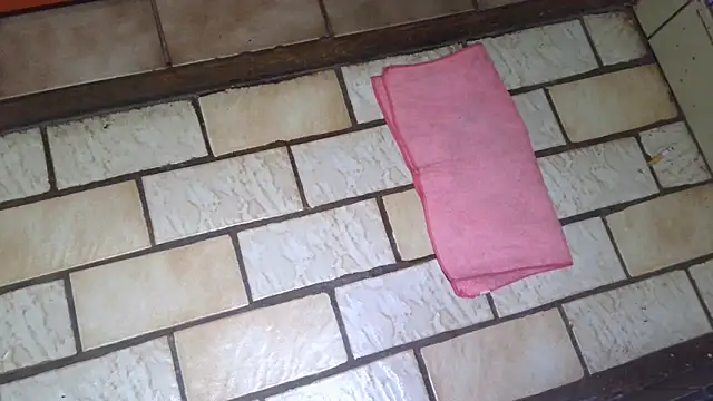 SissyVonAlizee online show from January 6, 3:32 am