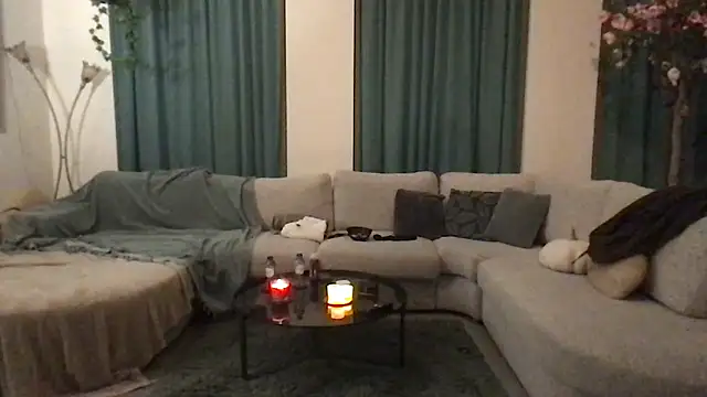 ROXYNL online show from January 15, 5:59 pm