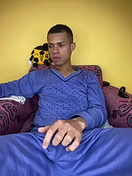 MoiseXxx 777 online show from January 4, 7:03 am