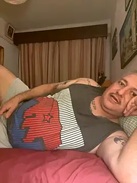 Russirayu online show from October 17, 9:30 pm