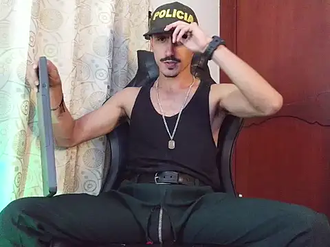 HomeAloneK online show from April 10, 7:32 pm