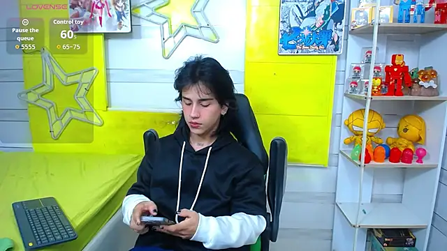 alex 477 online show from June 18, 11:48 am
