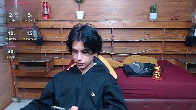 alex 477 online show from April 22, 11:48 am