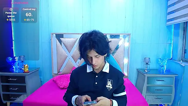 alex 477 online show from May 7, 12:05 pm