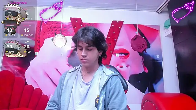 Snapshot of alex_477 chatting on February 14, 11:31 am alex 477 online show from February 14, 11:31 am