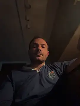 Adventurehotman online show from April 25, 12:13 am