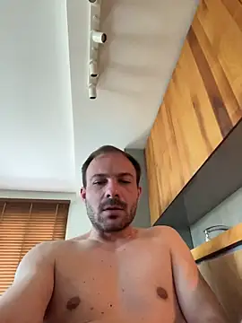 Adventurehotman online show from May 12, 7:28 am