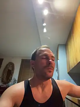 Adventurehotman online show from May 2, 10:23 pm