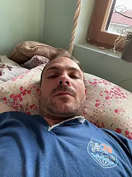 Adventurehotman online show from May 19, 4:24 pm