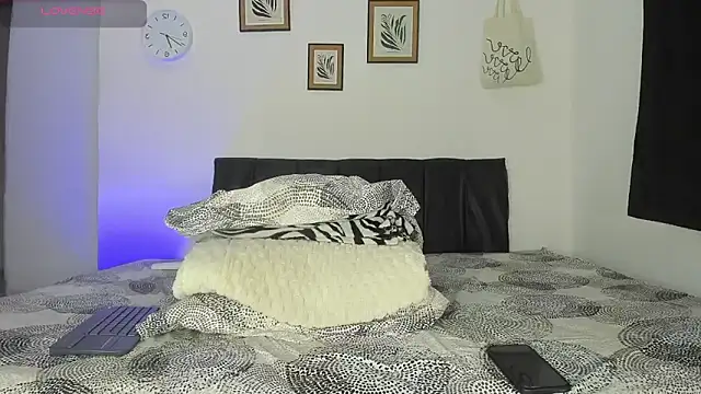 Alex BigDickkk online show from December 5, 7:43 pm