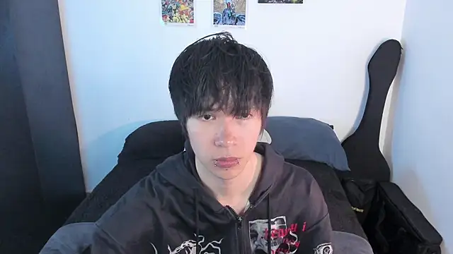 Aventure Twinks online show from April 18, 11:26 pm