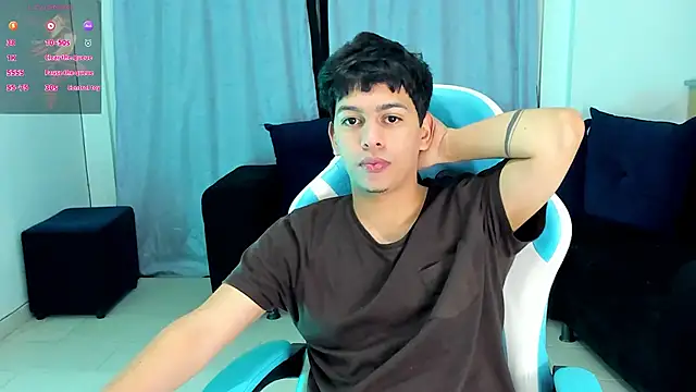 Snapshot of Franco_Rizzo_ chatting on October 16, 5:59 am Franco Rizzo online show from October 16, 5:59 am