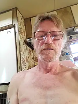 Horneymalelooking online show from November 3, 8:21 pm