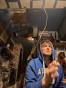 Followthepiper online show from February 23, 1:29 am