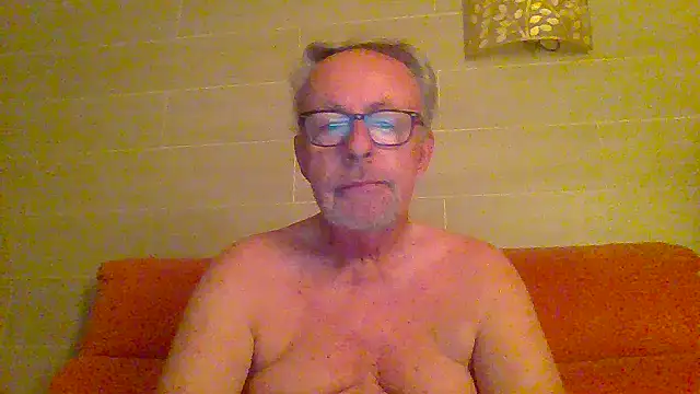 tuggy59 online show from June 25, 4:37 am