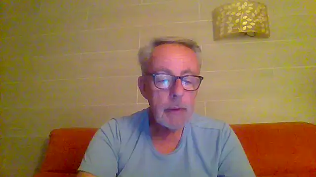 tuggy59 online show from February 20, 6:19 am