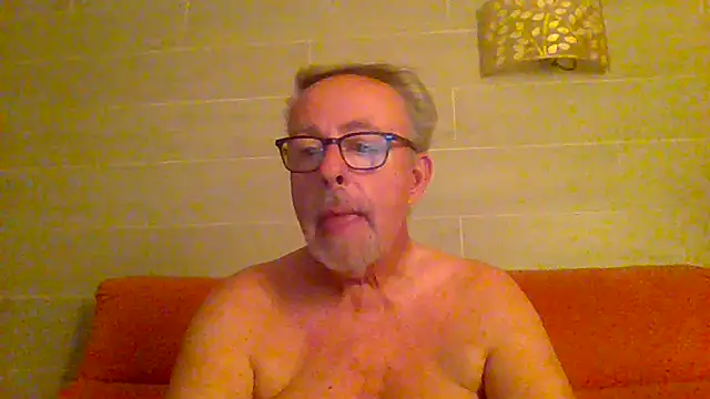 tuggy59 online show from June 20, 4:28 am