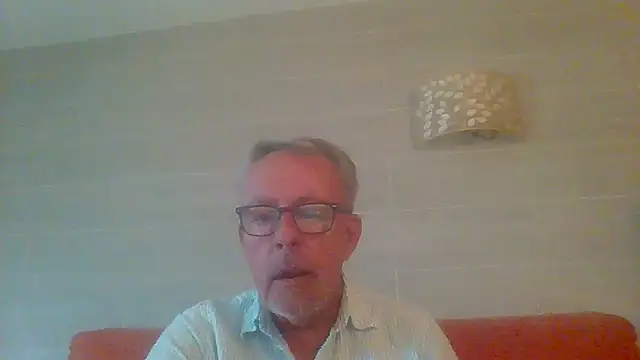 tuggy59 online show from April 26, 6:44 am