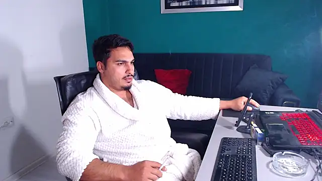 Snapshot of ZenoBaro1 chatting on February 6, 4:14 pm ZenoBaro1 online show from February 6, 4:14 pm