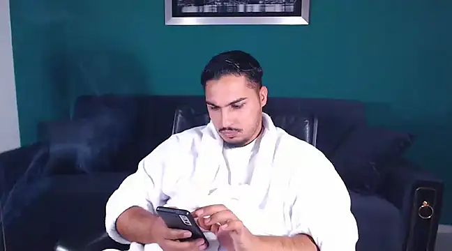 Snapshot of ZenoBaro1 chatting on January 18, 5:04 pm ZenoBaro1 online show from January 18, 5:04 pm