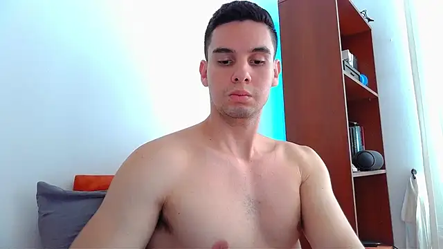 Snapshot of cristo_master chatting on February 10, 2:16 pm cristo master online show from February 10, 2:16 pm