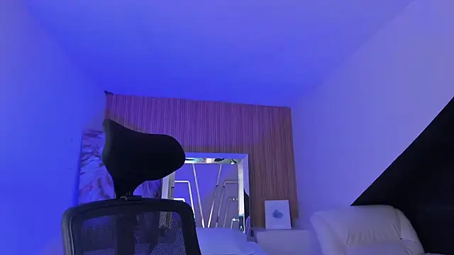 DereckCooperr online show from April 16, 9:39 pm