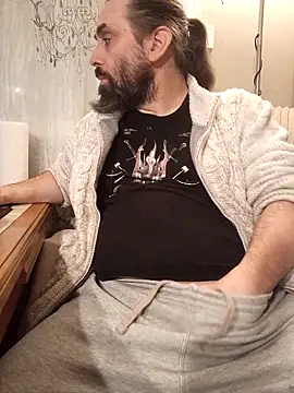 Snapshot of teekoine1 chatting on October 23, 8:56 pm teekoine1 online show from October 23, 8:56 pm