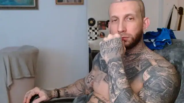 bobbybacala91 online show from September 13, 6:36 am